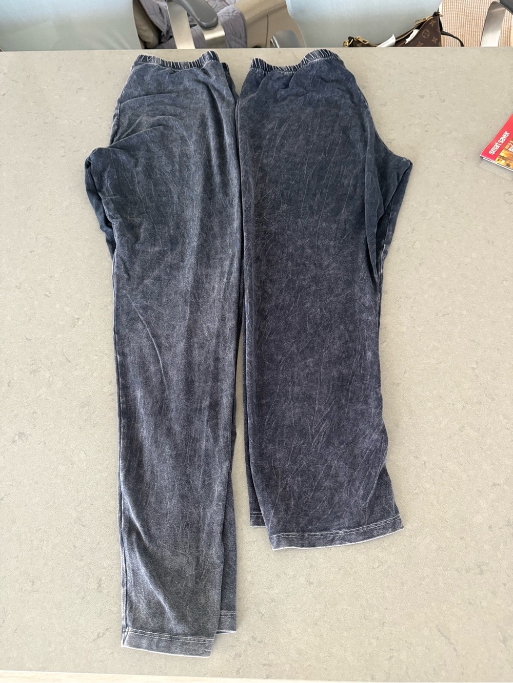 Vintage-Inspired Washed Gray Black Women's Jersey Jacket with 2 pair leggings - Picture 8 of 12